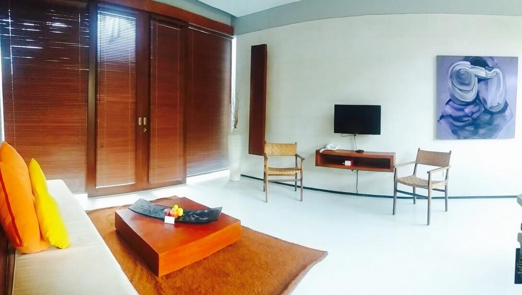 Nitya Loka Villas Kuta Lombok Exterior foto